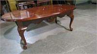 CHERRY QUEEN ANNE OVAL COFFEE TABLE