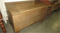 EARLY COUNTRY BLANKET CHEST