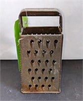 Grater, Approx 7"  h