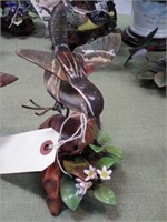 Bird sculpture by Brumm