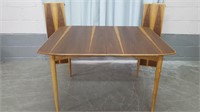 DEILCRAFT DINING TABLE