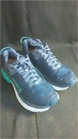 HOKA ONE/ONE running shoes size 7