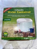 COLLAPSIBLE WATER CONTAINER