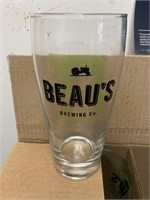 Dozen New Beau's 20oz Pint Glasses
