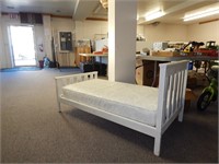 Toddler Bed with like new Mattress