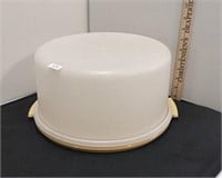 Tupperware Cake Carrier