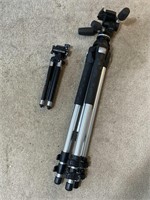 CAMERA TRI PODS