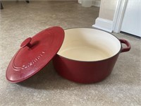 RED CUISINART DUTCH OVEN