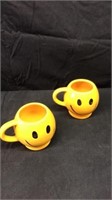 2 smile face coffee cups