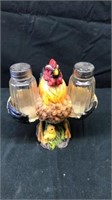 7” rooster salt and pepper shaker holder