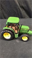4” green John Deere tractor metal