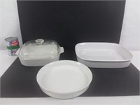 Plats de cuisson Corning Ware dont French White