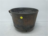cast iron pail with handle and legs