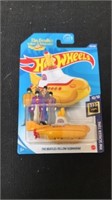 Hotwheel beattle yellow submarine
