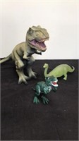 3 dinosaurs toys