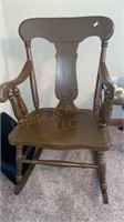 Rocking Chair 22 x 29 x 35