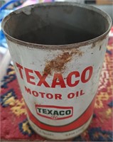 Old metal Texaco Motor Oil can