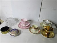 LOT CUP & SAUCERS, SMALL DISHES