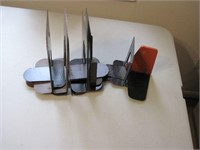 F454 - Lot of Metal Book Ends