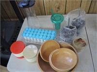 PLASTIC CUP AND WOODEN BOWLS