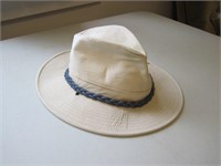 F462 - Nature Company Hat
