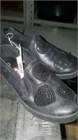 Girls black slip-on shoes size 2