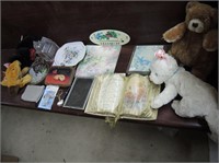STUFFED ANIMALS WITH LOTS MORE