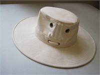 F469 - Tilley Hat