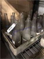 Plastic pop case w/ bottles