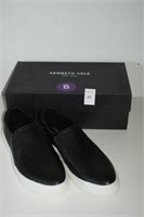 KENNETH COLE WOMENS SHOES SIZE 8