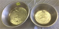 2-Aluminum large pans