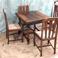 BARLEY TWIST TABLE WITH 4 CHAIRS