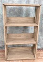 VINTAGE PAINTED WOOD SHELF