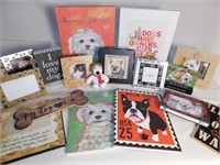PET PHOTO AND WALL DCOR