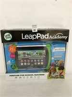 LEAP FROG LEAP PAD ACADEMY FOR 3-8 YEARS