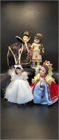 Madame alexander doll
Disney characters 
8"