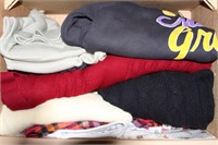 Lot of sweaters and sweatshirt