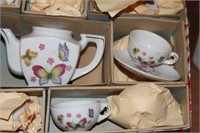 Vintage ceramic Teaset in box