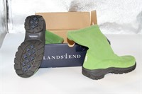 Lands and women's boots