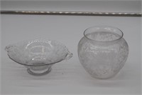 Lot of two antique pieces, glass