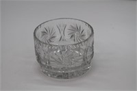 Crystal bowl approximately 5 inch diameter