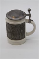 Stoneware beer stein with lid
