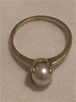 10k Pearl Ring