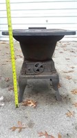 Vintage 4 Burner Cast Iron Cook Stove