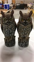 2 plastic owls