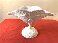 Fenton milk glass punch bowl daisy and button