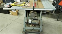 Delta table saw