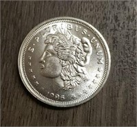 One Ounce Silver Round: Morgan Style