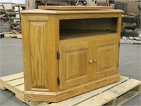 Amish Built Entertainment Stand