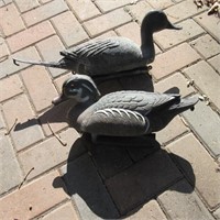 FLOATING DUCK DECOYS